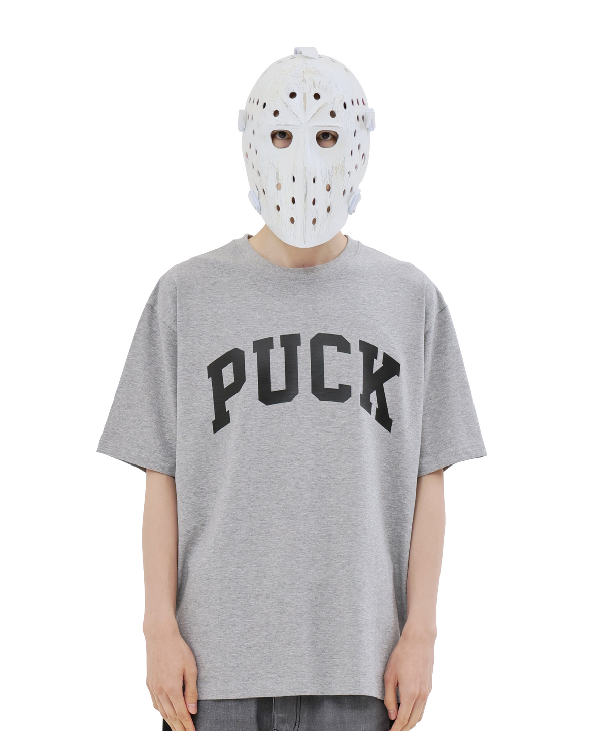 왓더퍽(WHATHEPUCK) PUCK 로고 티셔츠 그레이/블랙