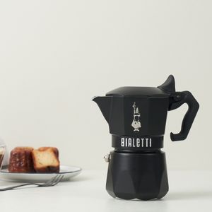 비알레띠 브리카 느와르 2컵