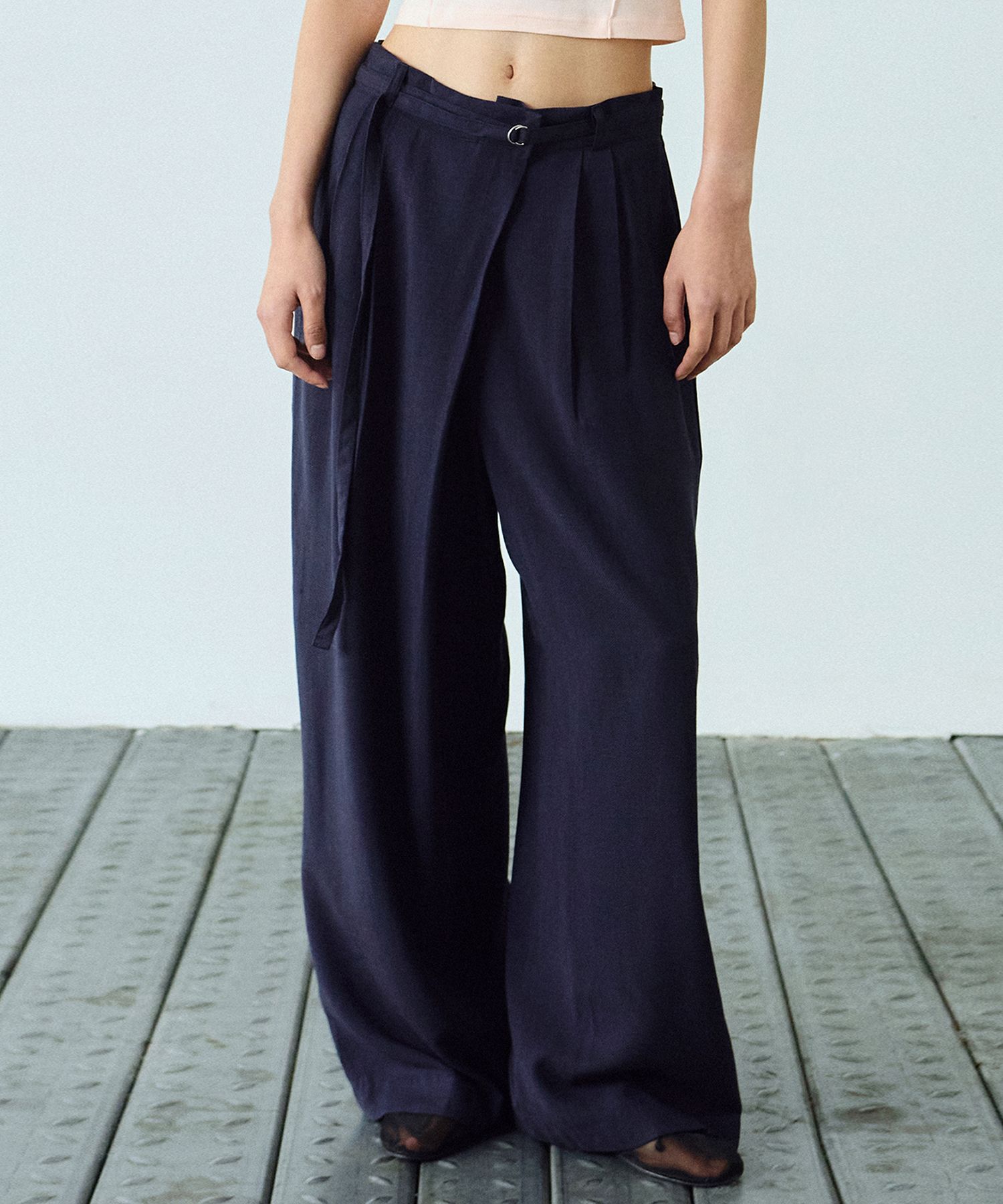 ★2024SS新作★NICK&NICOLE★LINEN BELT PINTUCK SLACKS MUSINSA | NICK&NICOLE LINEN BELT PINTUCK SLACKS_NAVY