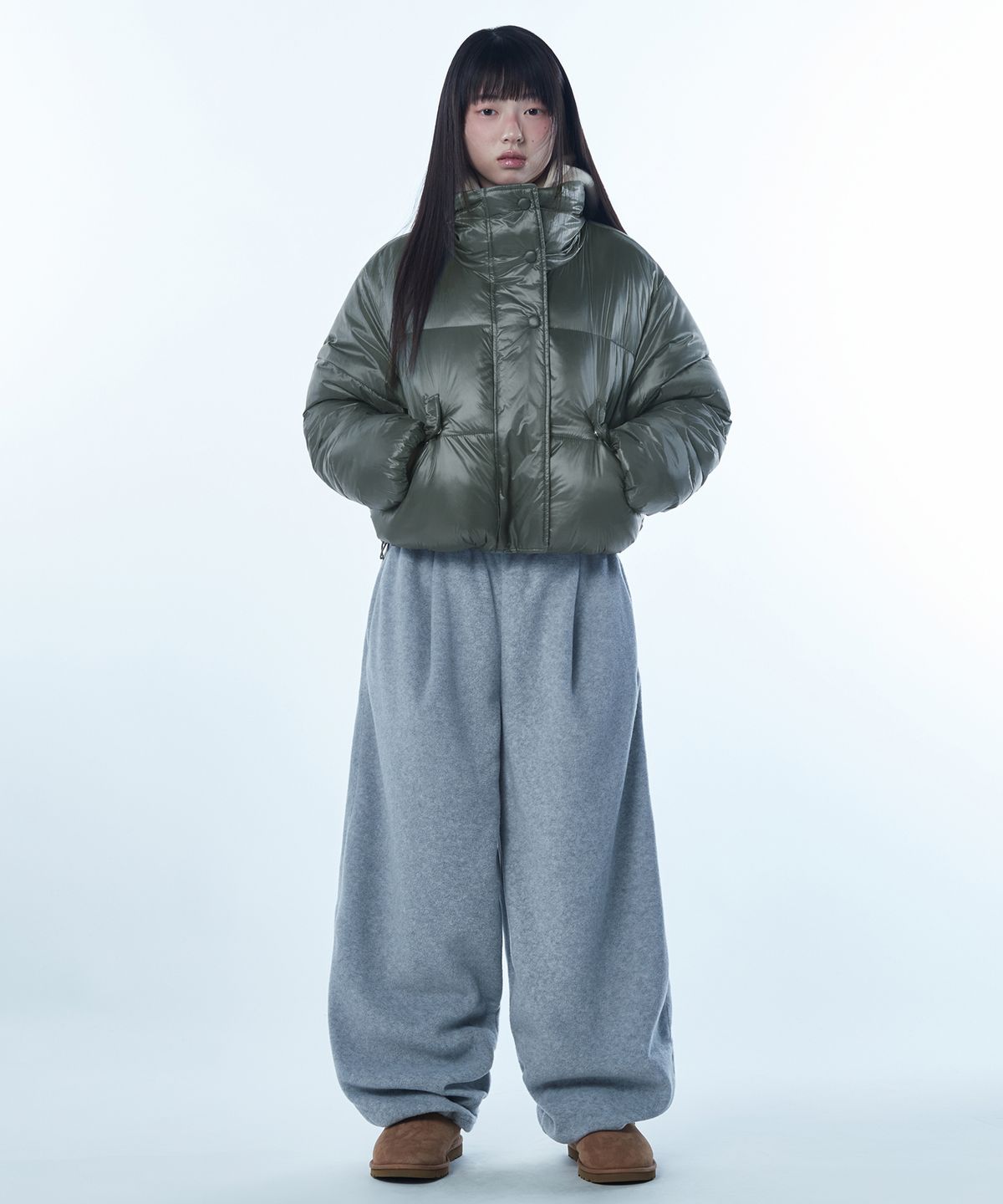 무신사 스탠다드 우먼(MUSINSA STANDARD WOMAN) 우먼즈 데일리 푸퍼 글로시 숏 패딩 재킷 [세이지]