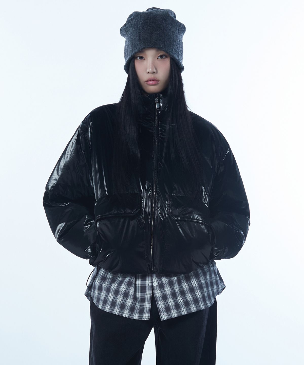 무신사 스탠다드 우먼(MUSINSA STANDARD WOMAN) 우먼즈 데일리 푸퍼 샤이니 숏 패딩 재킷 [블랙]