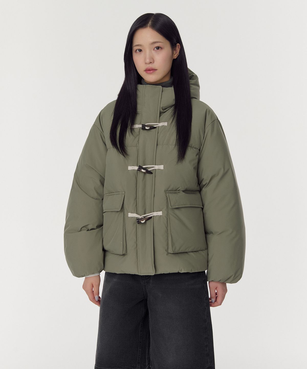 무신사 스탠다드 우먼(MUSINSA STANDARD WOMAN) 우먼즈 후디드 더플 숏 패딩 파카 [카키]