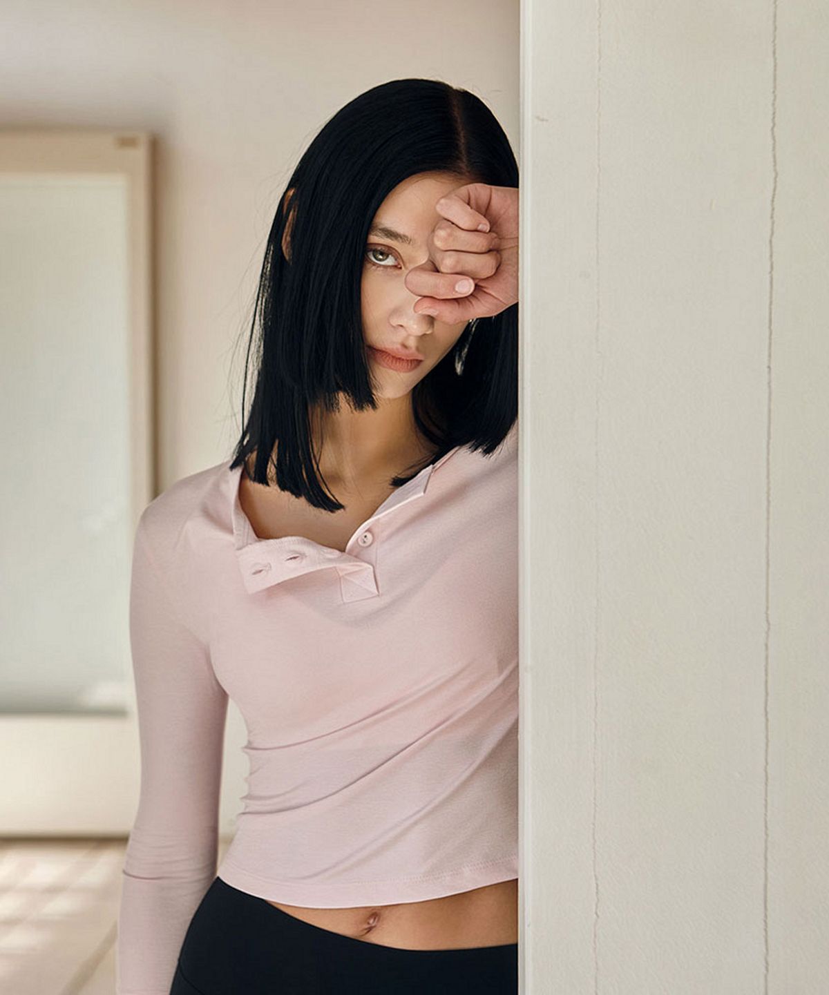데비웨어(DEVIWEAR) 헨리넥 7부 티셔츠 DEVI-T0108-베이비핑크
