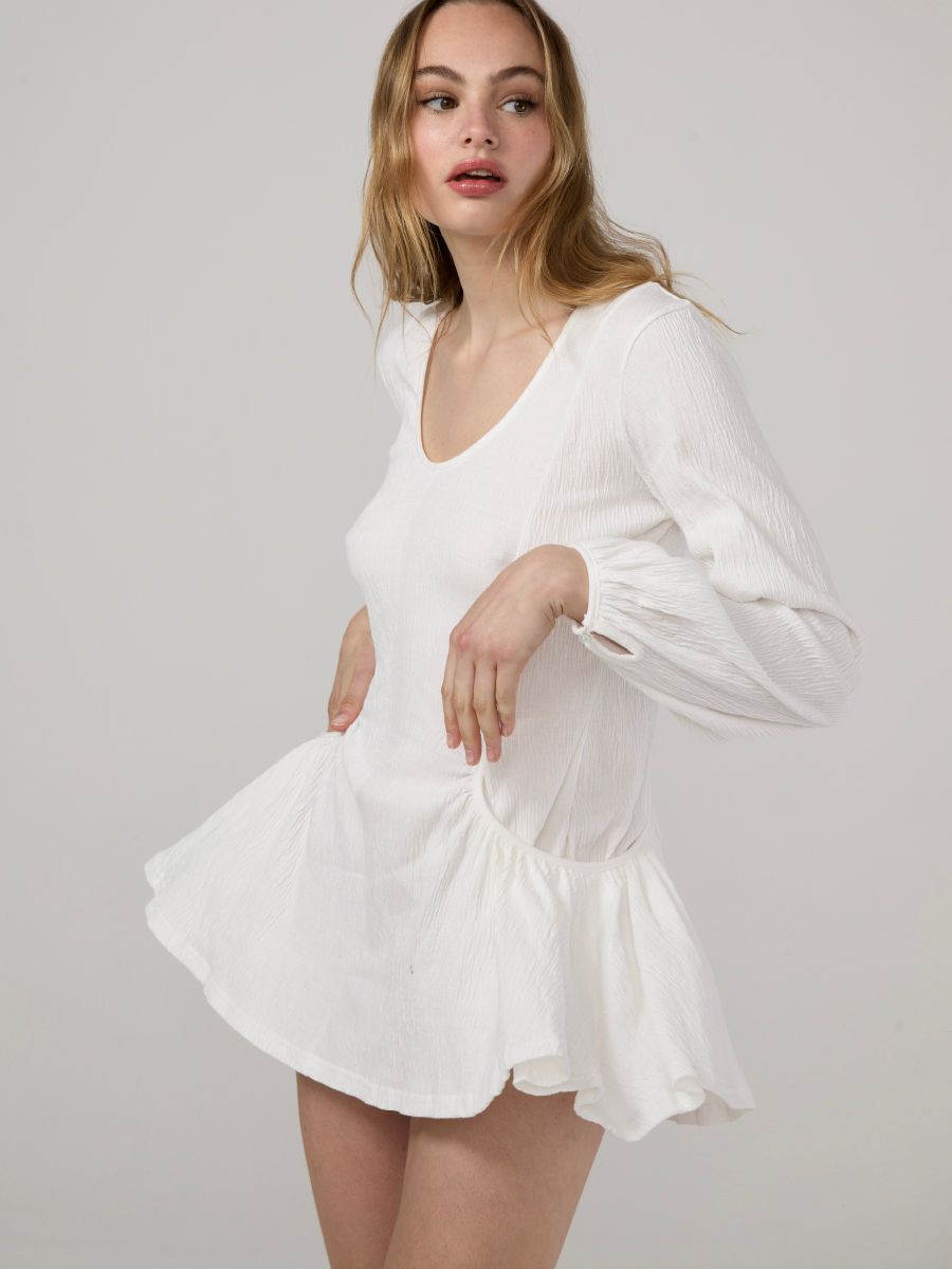 ★GLOWNY★HOUSE WRINKLE DRESS (WHITE)★正規品/韓国直送料込 MUSINSA公式 | GLOWNY HOUSE WRINKLE DRESS (WHITE)