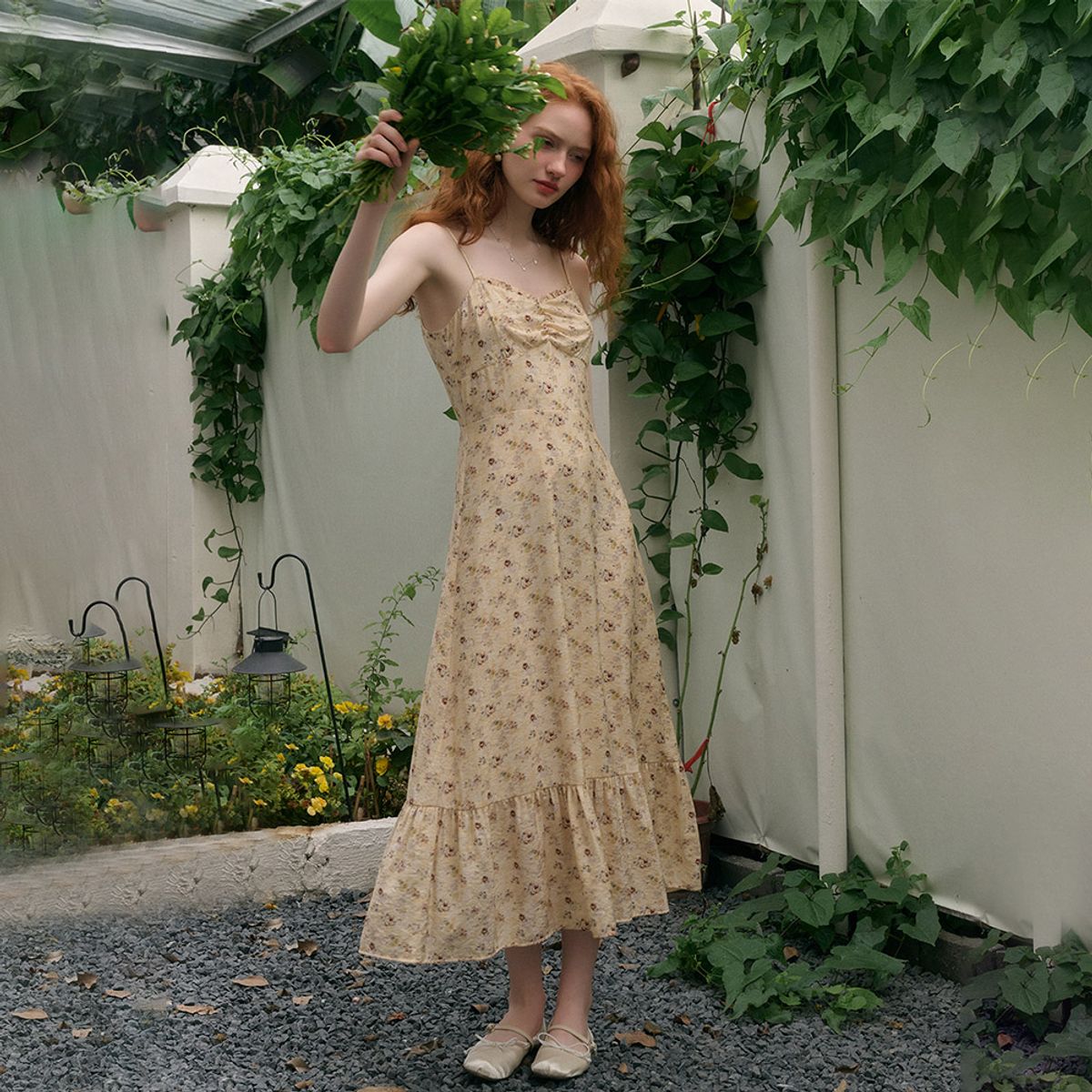 심플레트로(SIMPLE RETRO) SR_Flower summer A-line slip dress