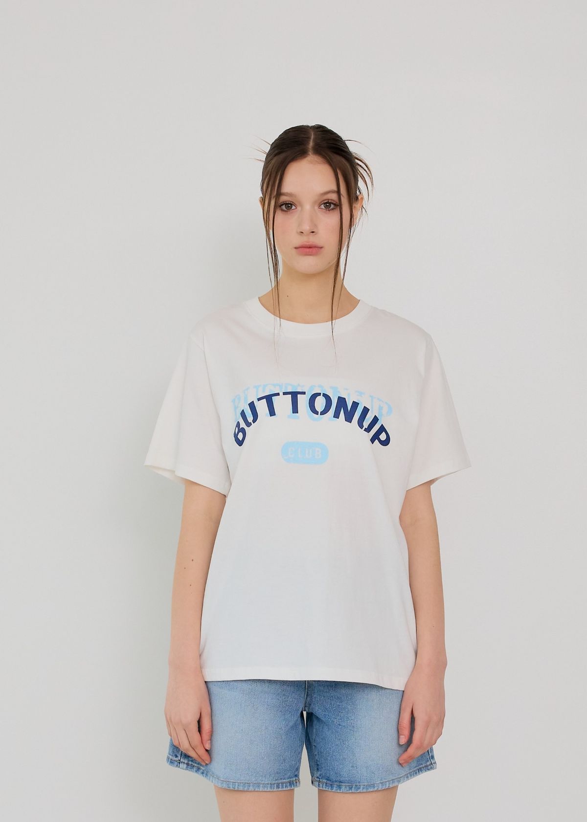 버튼업(BUTTON UP) BUTTONUP 로고 나염 박스티 (WHITE)