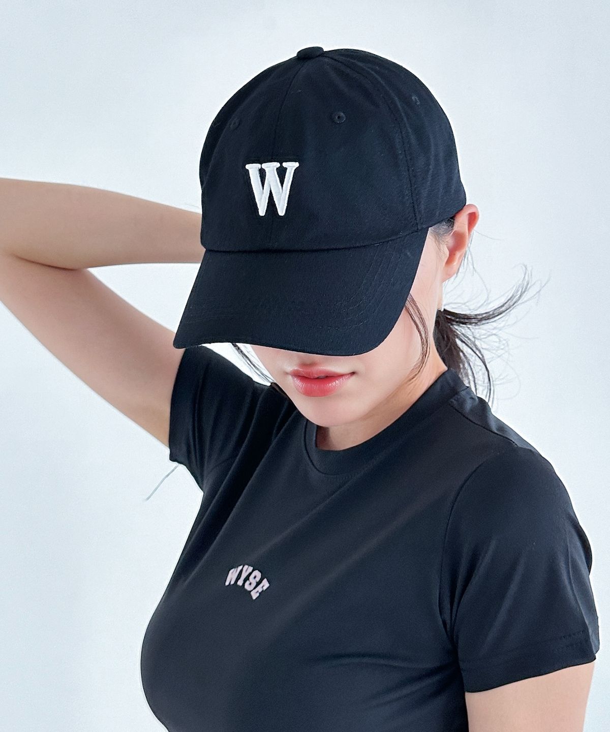 와이즈(WYSE) 더블유 베이직 볼캡 (블랙)