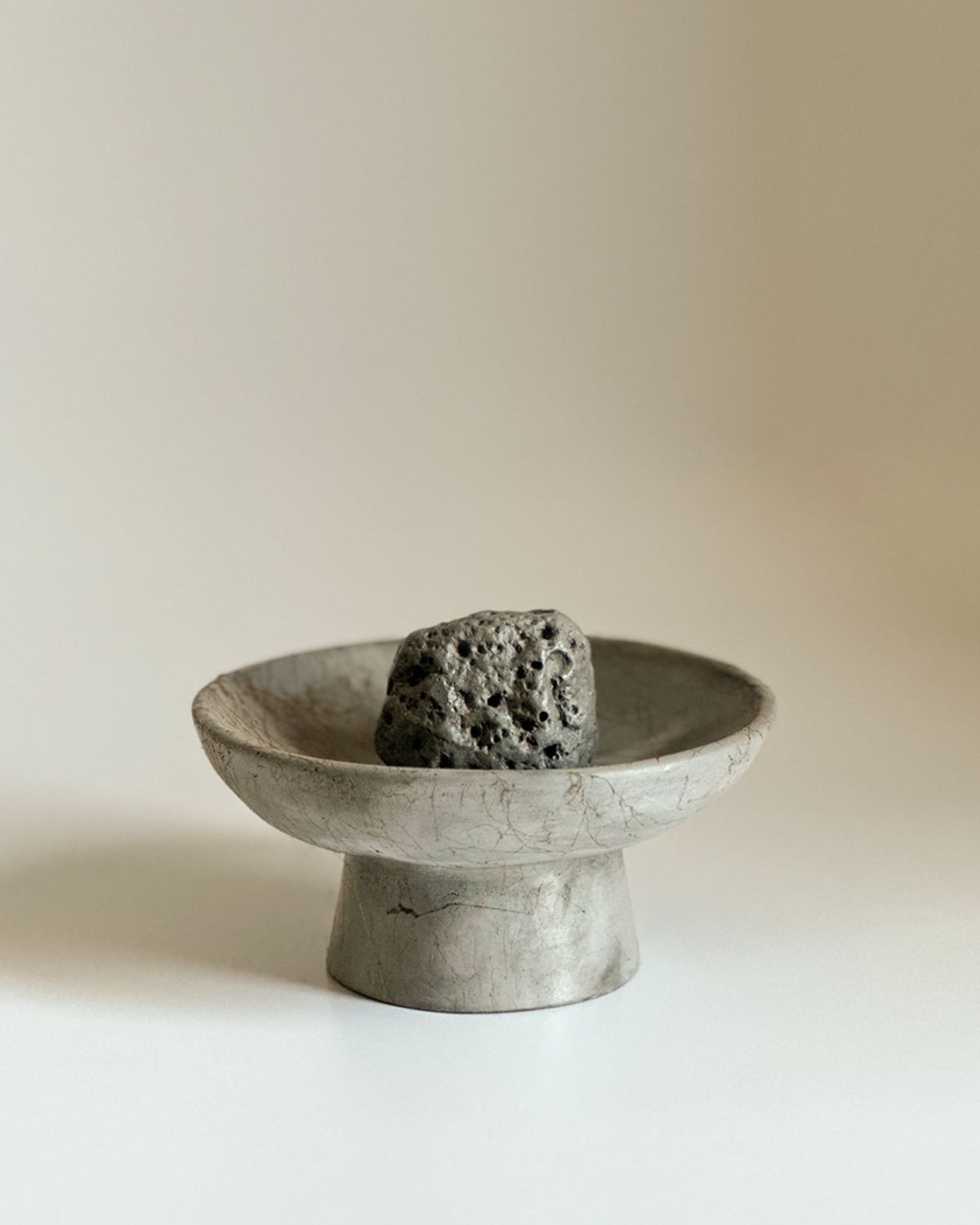 포지맨션(FORGEMANSION) Stone and Plate_Grey
