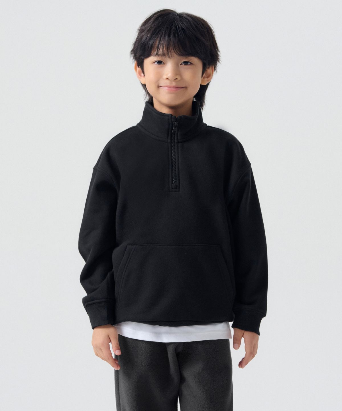 무신사 스탠다드 키즈(MUSINSA STANDARD KIDS) 기모 오버사이즈 하프 집업 스웨트셔츠 [블랙]