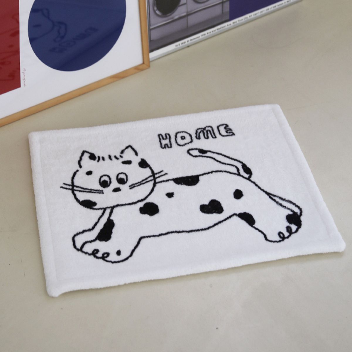 더프리그(THE FRIGG) 포피스 고양이 캐릭터 디자인 극세사 발매트