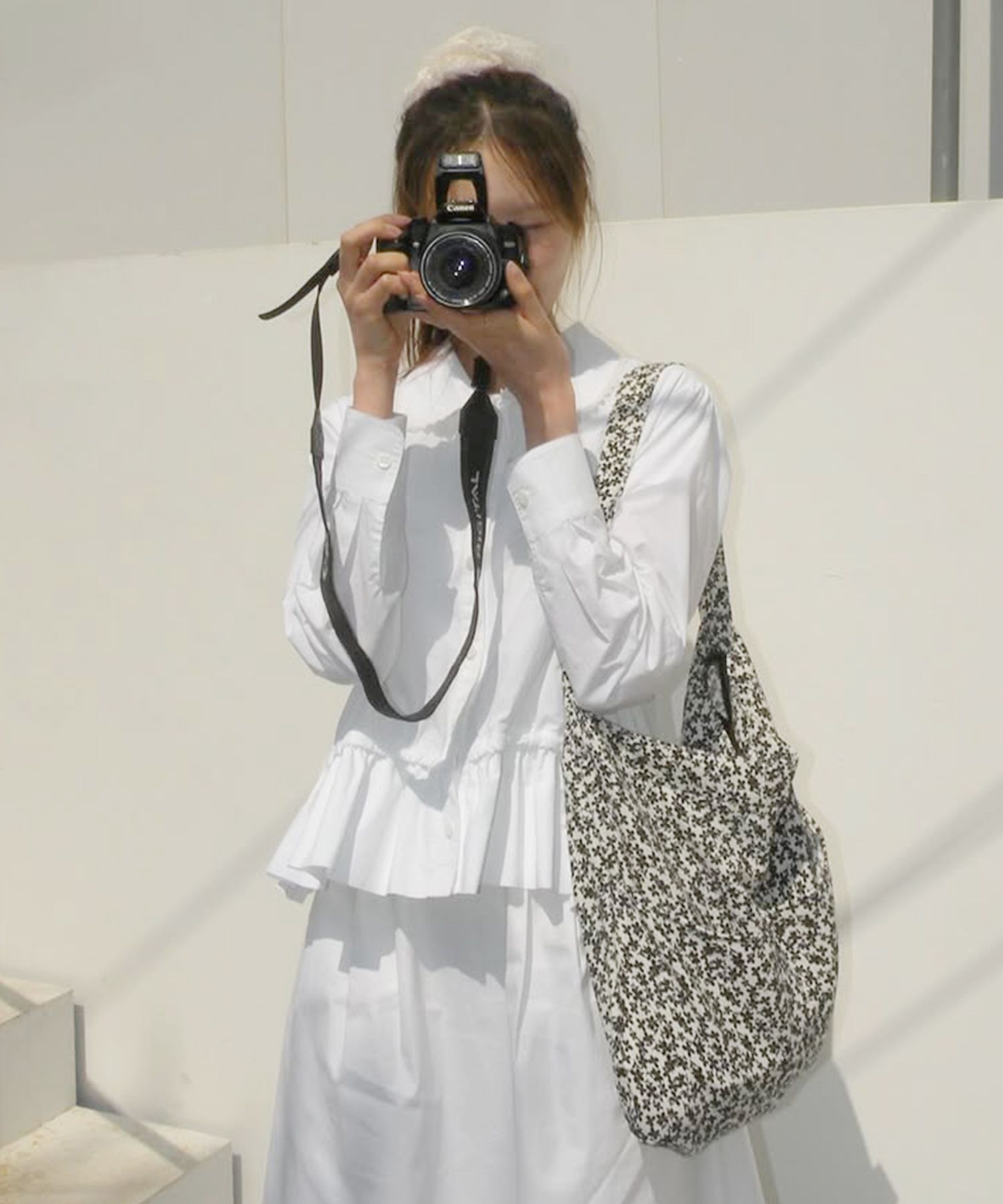 MUSINSA公式 | MASMARULEZ Rabbit eco bag_Black flower
