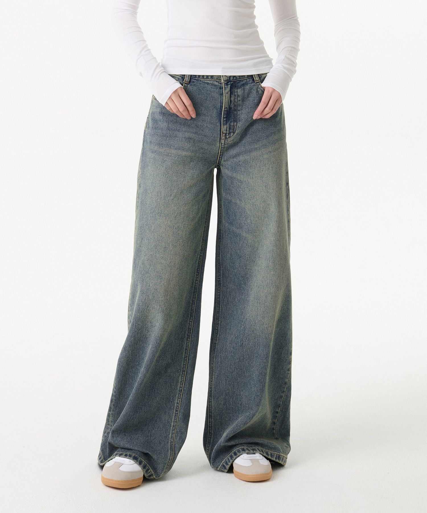 Shop Pants at MUSINSA