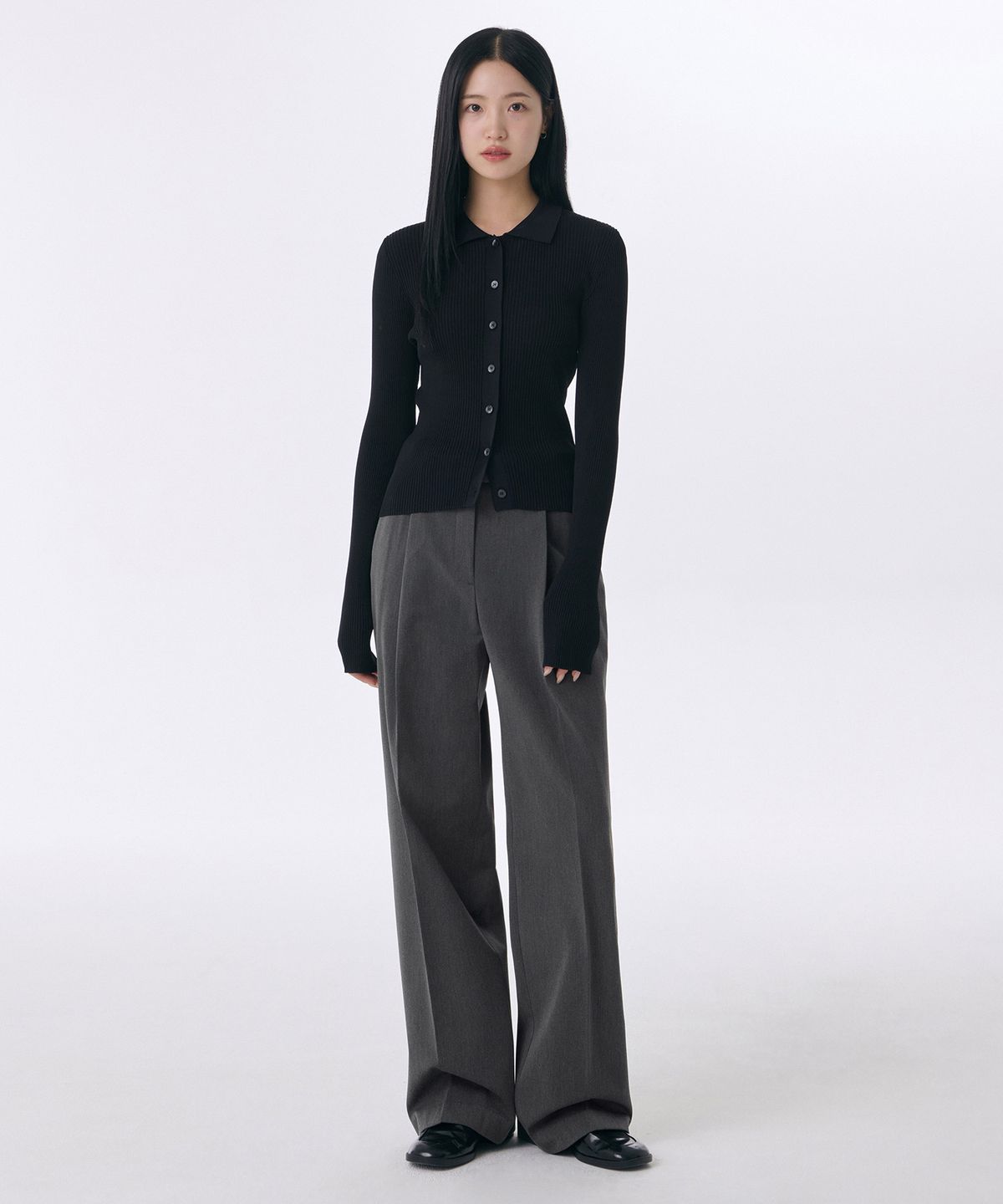 무신사 스탠다드 우먼(MUSINSA STANDARD WOMAN) 우먼즈 헤비웨이트 속기모 딥 턱 와이드 슬랙스 [미디엄 그레이]