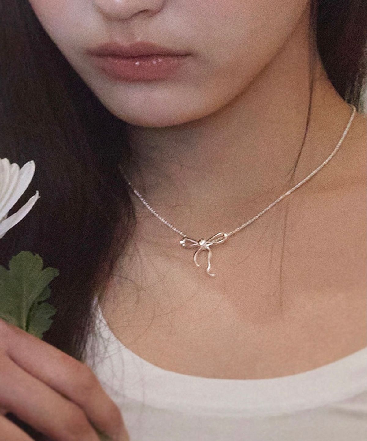 누아보(NUAVO) Balletcore necklace