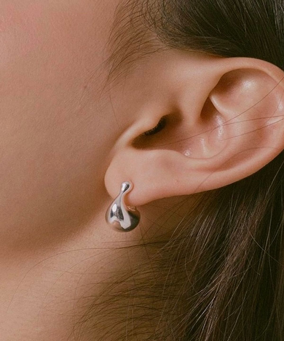 누아보(NUAVO) Water drop earring
