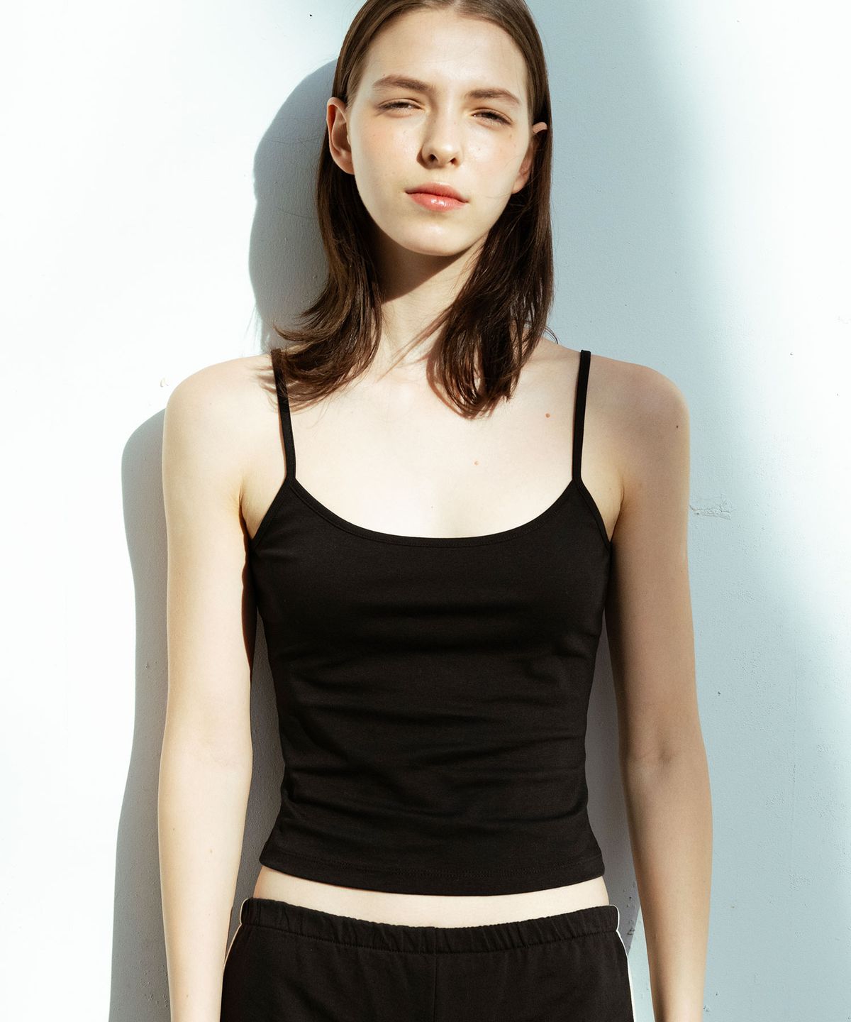 비수스(VISUS) BASIC SLEEVELESS_BLACK