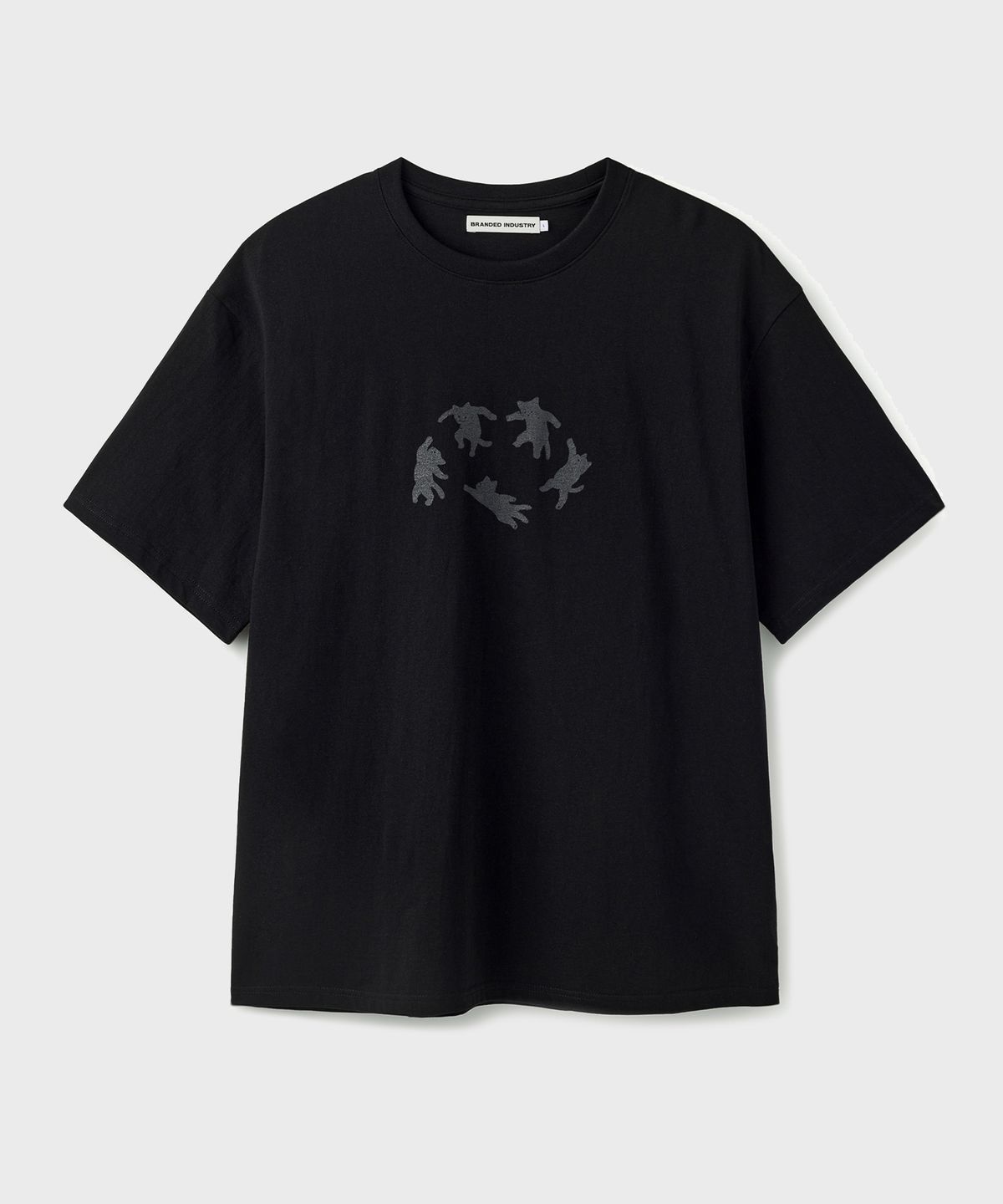 브랜디드(BRANDED) CATS GRAPHIC T-SHIRT [BLACK]