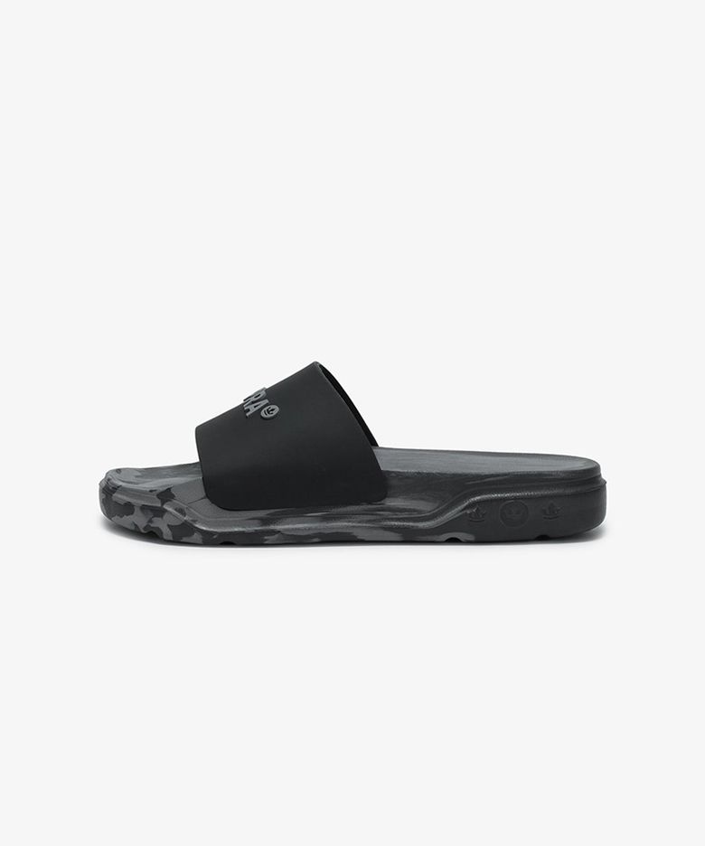 ESSENTIAL SLIDE(BLACK)