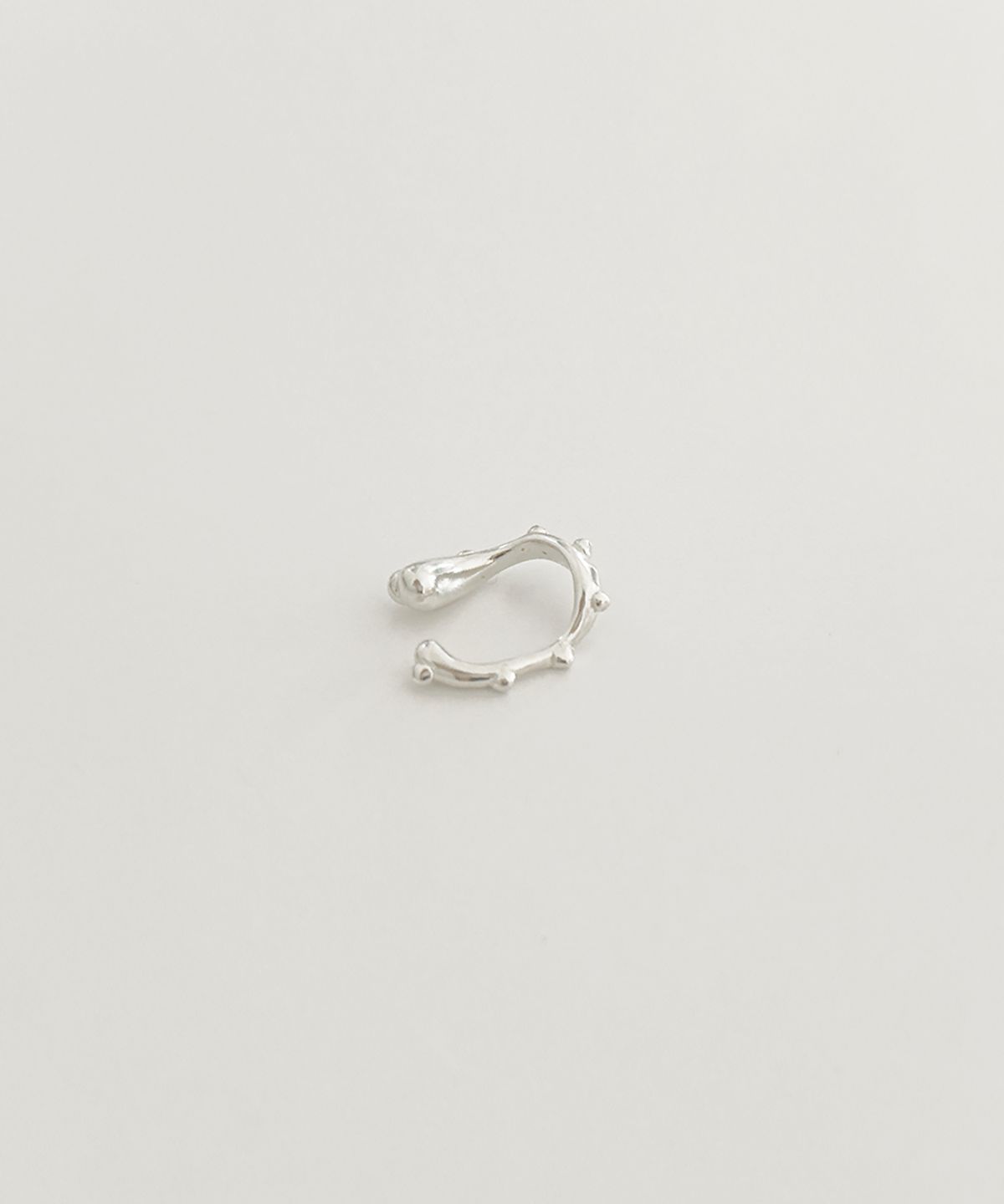 스틸 인스턴트(STILL INSTANT) Rose With Dew - Earcuff 02