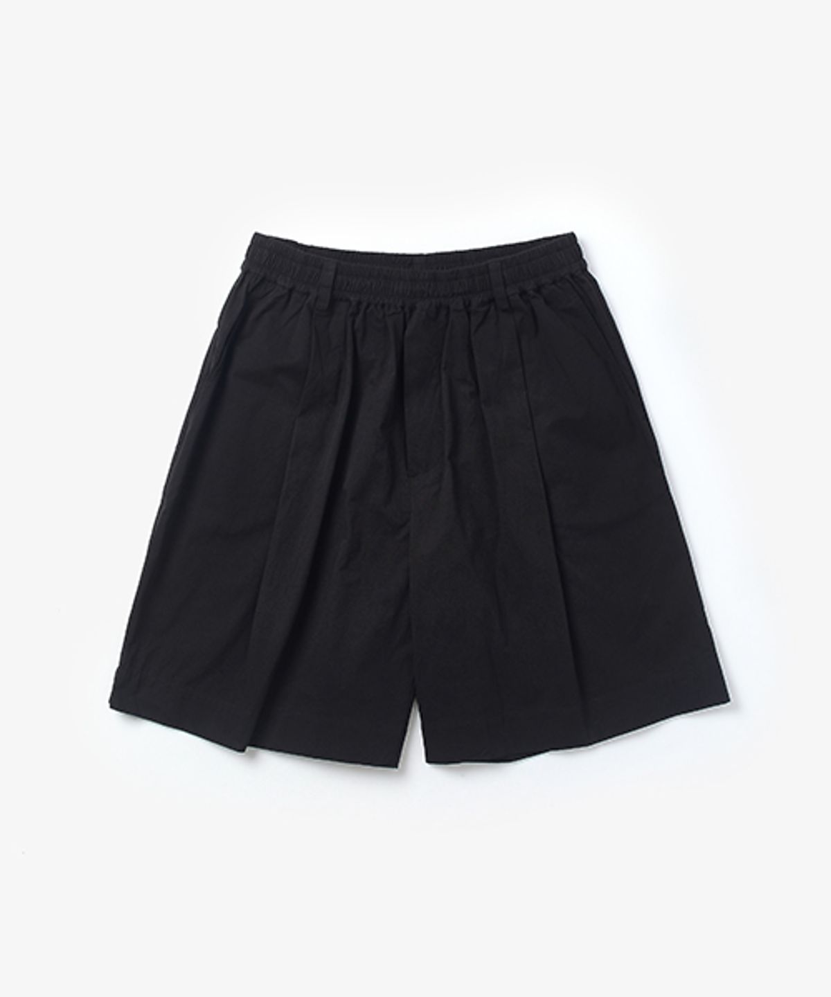 런트(LUNT) 버뮤다 하프 팬츠 블랙
