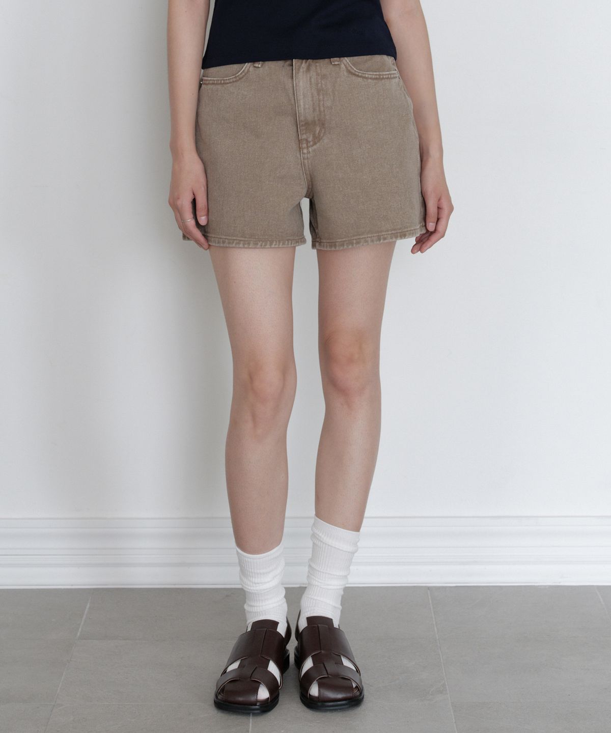 유라고(URAGO) Bambi washed half denim