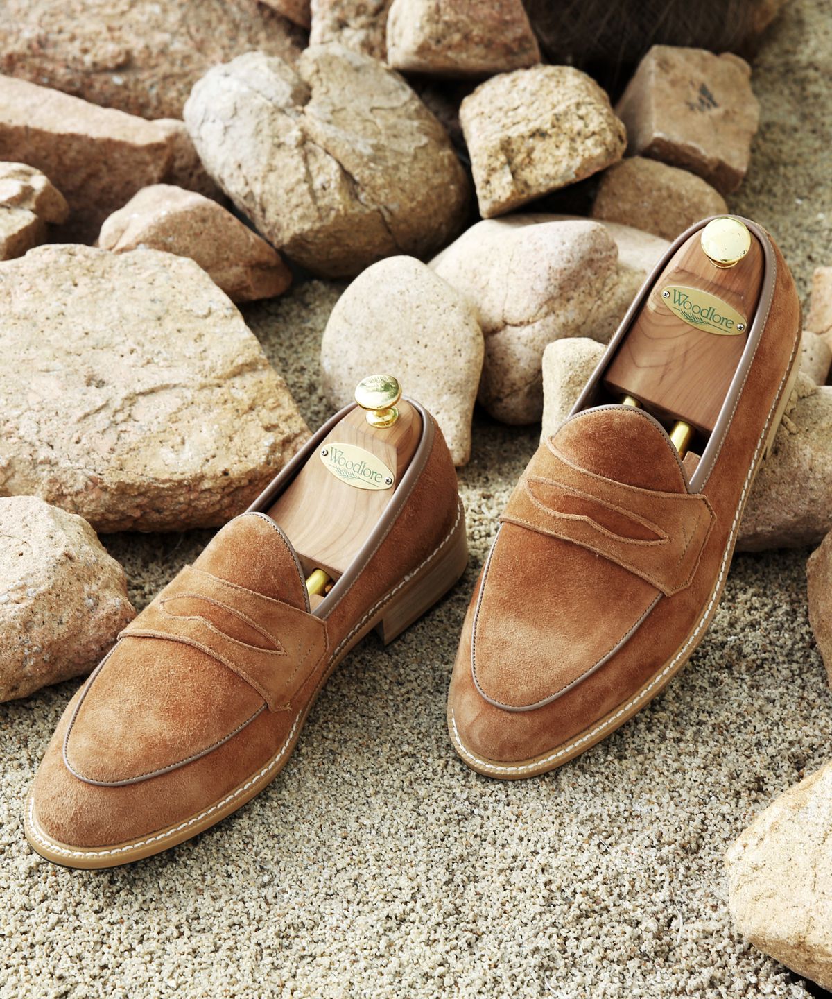 커스텀무드(CUSTOMMOOD) 에쉬 스웨이드 페니로퍼(gold brown)