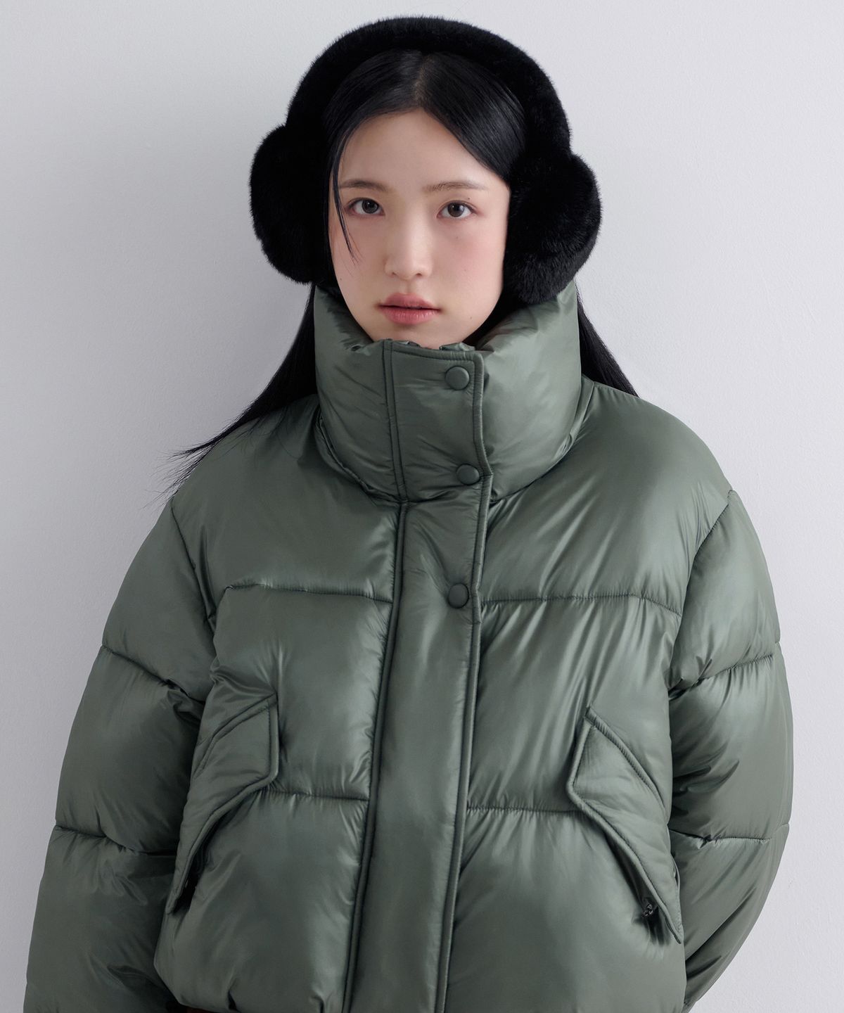 무신사 스탠다드 우먼(MUSINSA STANDARD WOMAN) 우먼즈 페이크 퍼 이어 머프 [블랙]