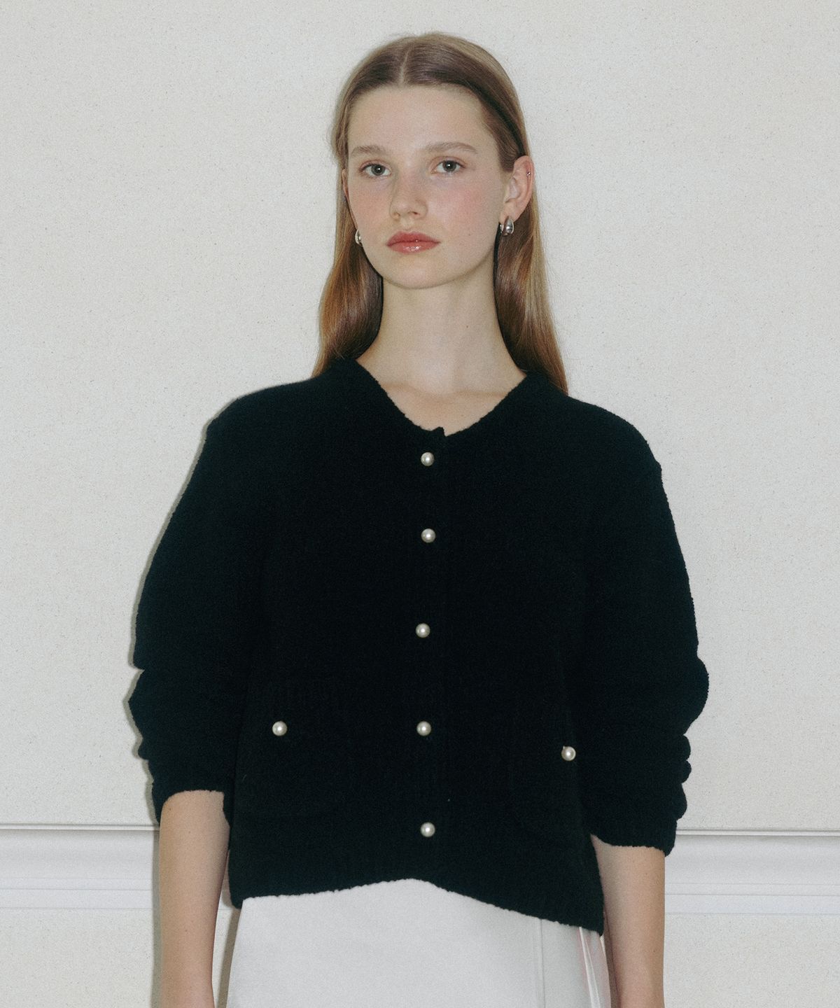 튜드먼트(TTUDEMENT) CLASSIC BUTTON CARDIGAN BLACK