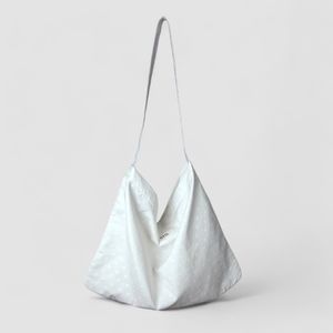 가벼운 데일리 크로스 숄더 에코백 _ [꽃자수화이트]