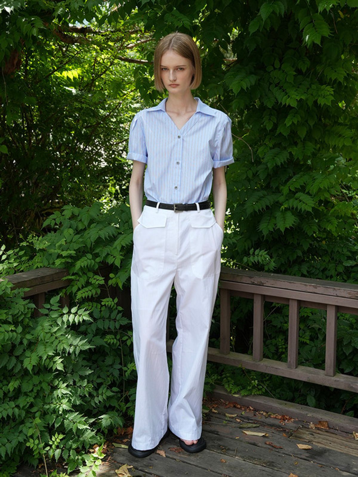 레이에(LEIE) DIA COTTON NYLON WIDE PANTS (WHITE)