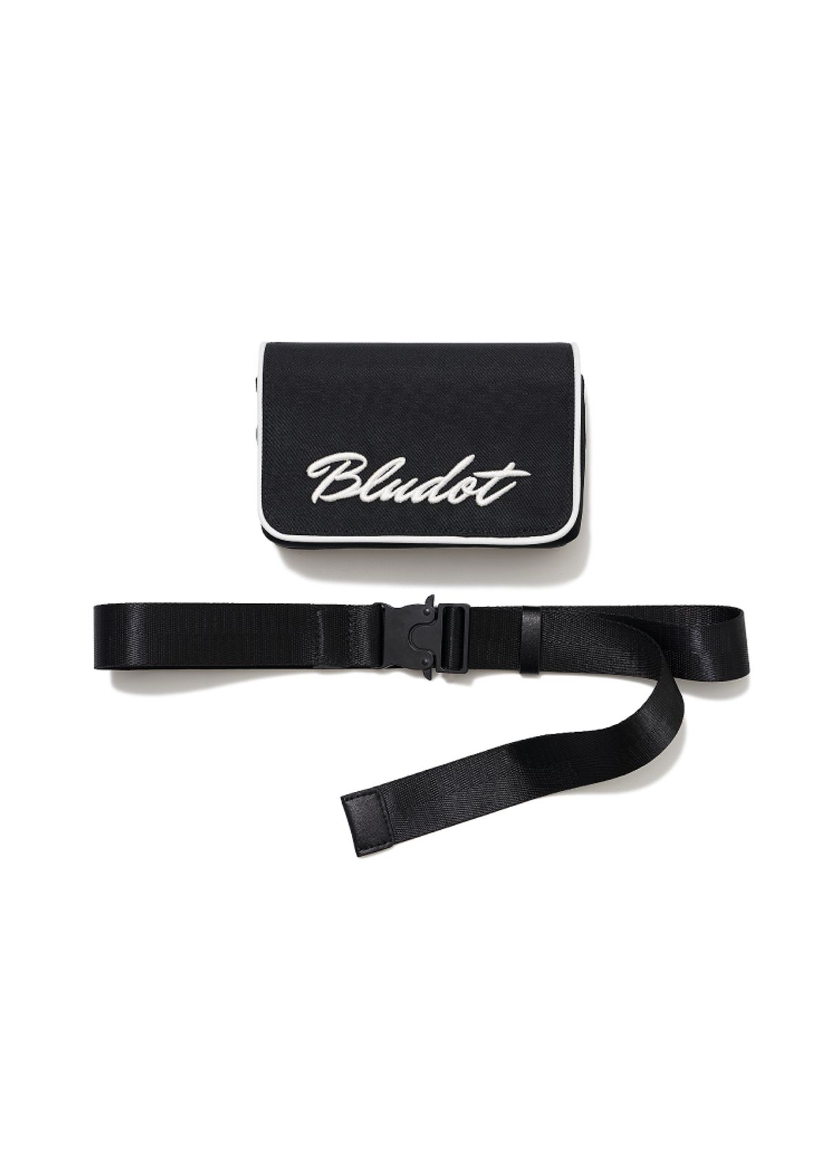블루닷(BLUDOT) 타이포 그래픽 자수 벨트백_BK