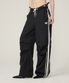 (UX)THREE LINE PARACHUTE WIDE PANTS BLACK
