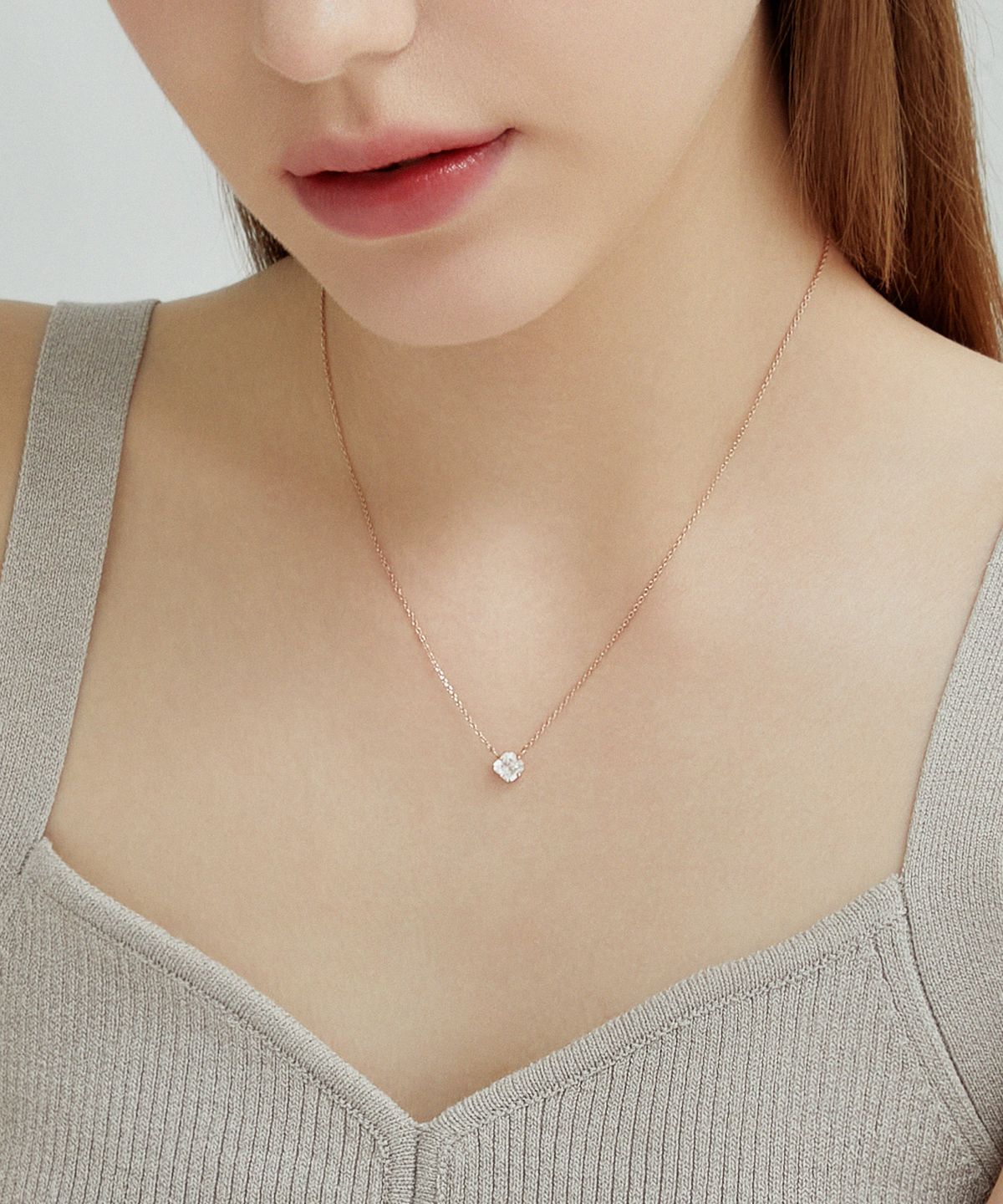 제이에스티나(JESTINA) LALA J 어셔컷 목걸이 (JJLJNQ4BF380SR420)