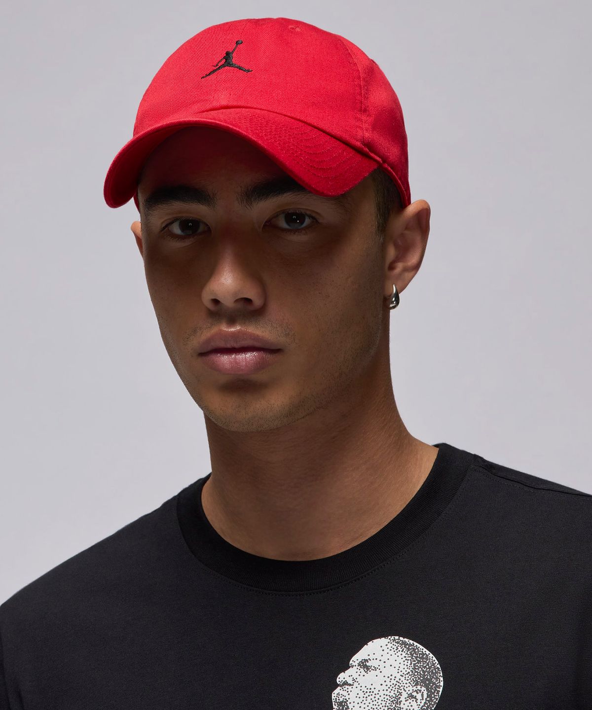 나이키(NIKE) 조던 클럽 언스트럭처 커브 빌 모자 - 짐 레드:블랙 / HQ1963-687