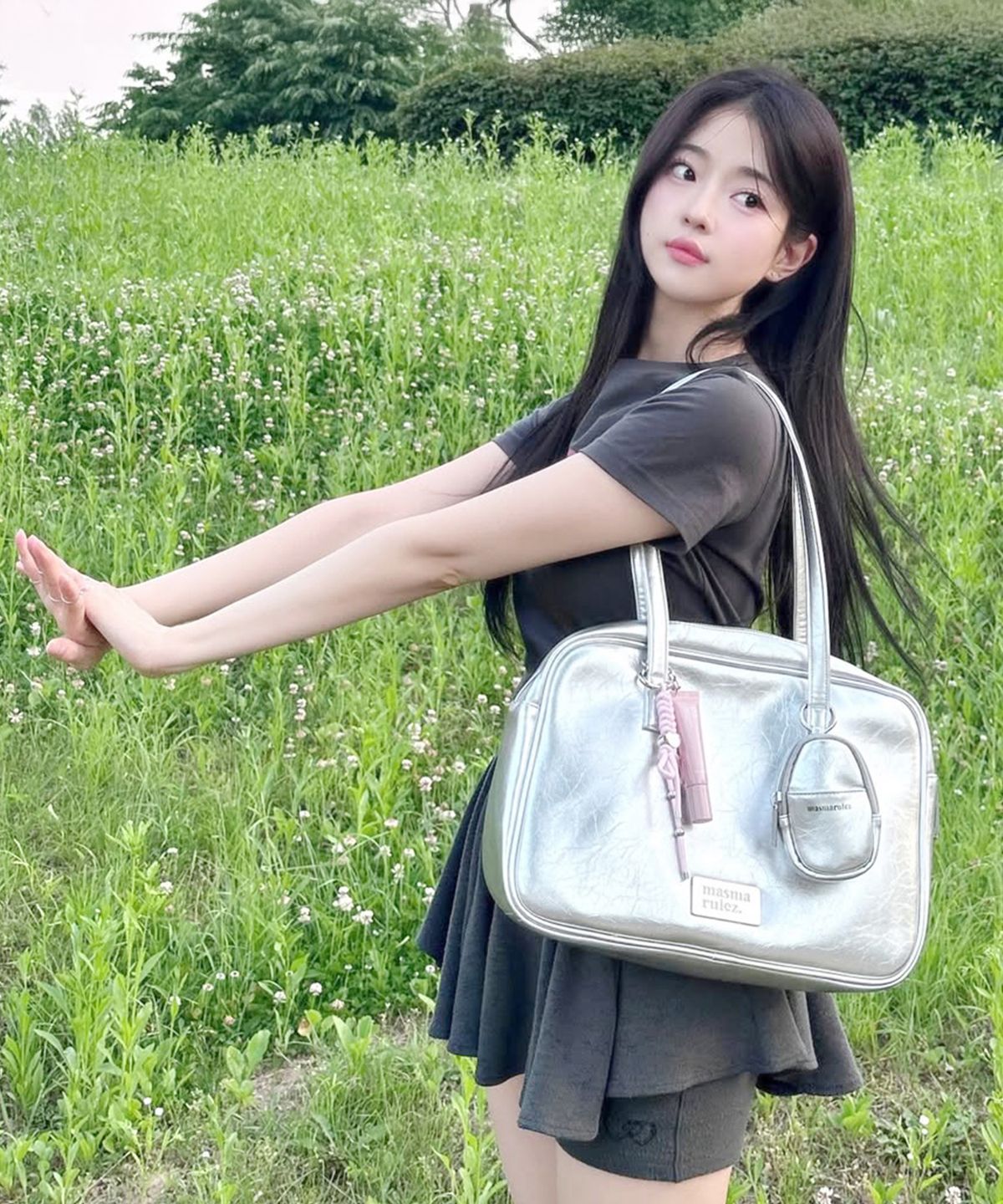 마스마룰즈(MASMARULEZ) 304 leather pouch shoulder bag _ Silver