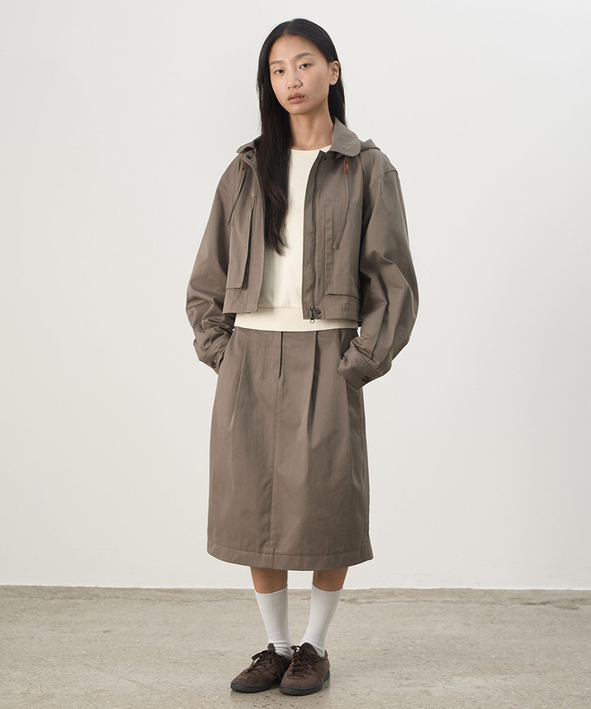 러프사이드 화이트라벨(ROUGH SIDE WHITE LABEL) Blend 2tuck Skirt Mud
