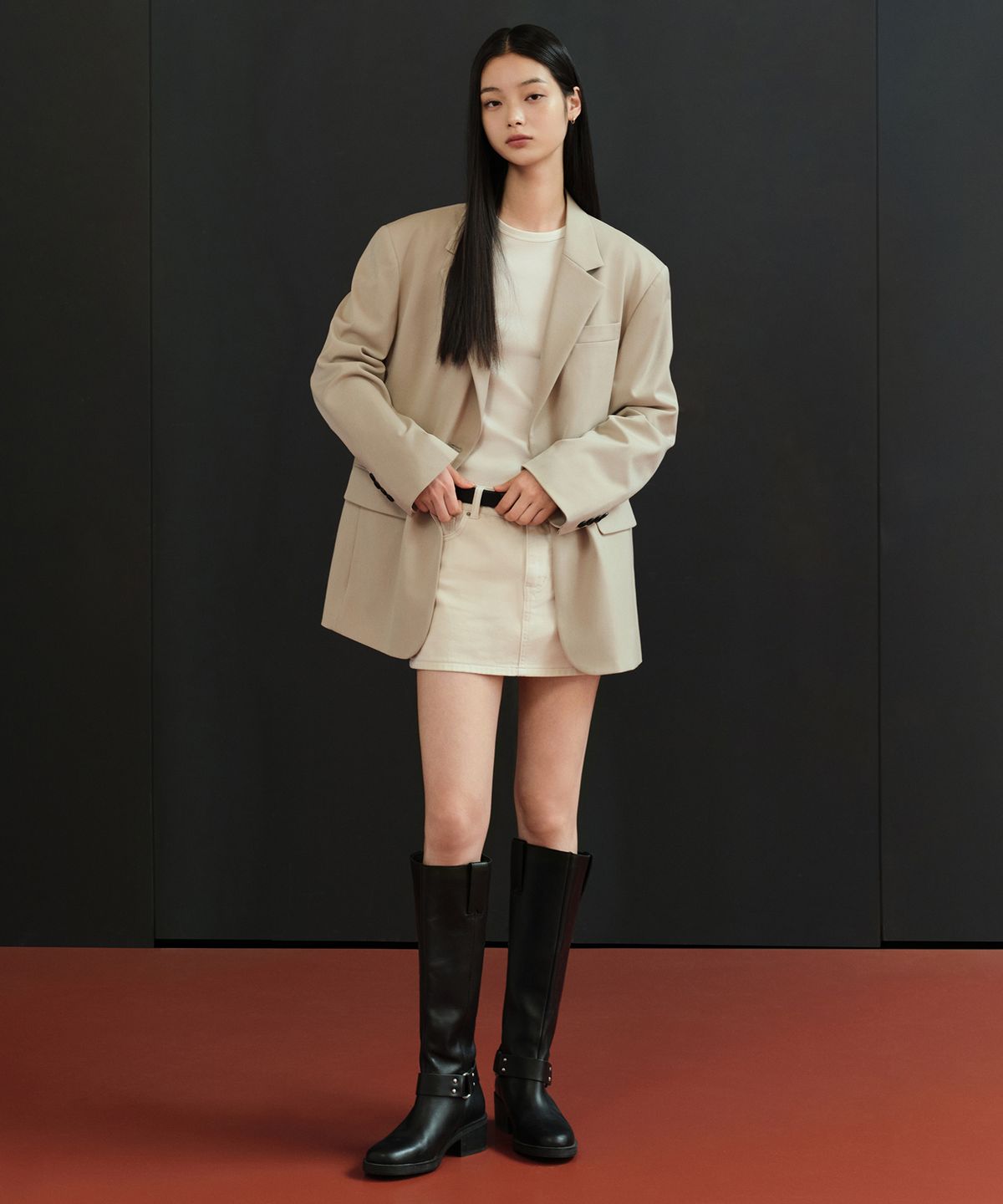 무신사 스탠다드 우먼(MUSINSA STANDARD WOMAN) 우먼즈 로 라이즈 데님 미니 스코츠 [크림]