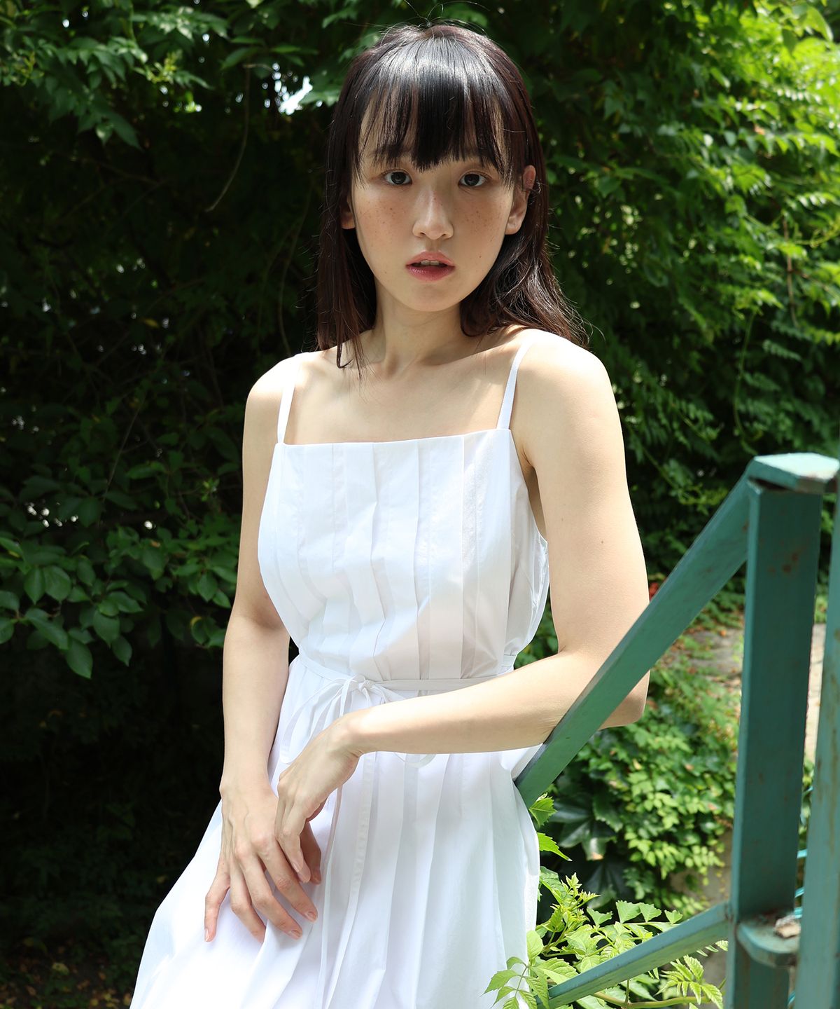 폴앤앨리스(PAUL&ALICE) PLEATS CAMISOLE DRESS / WHITE