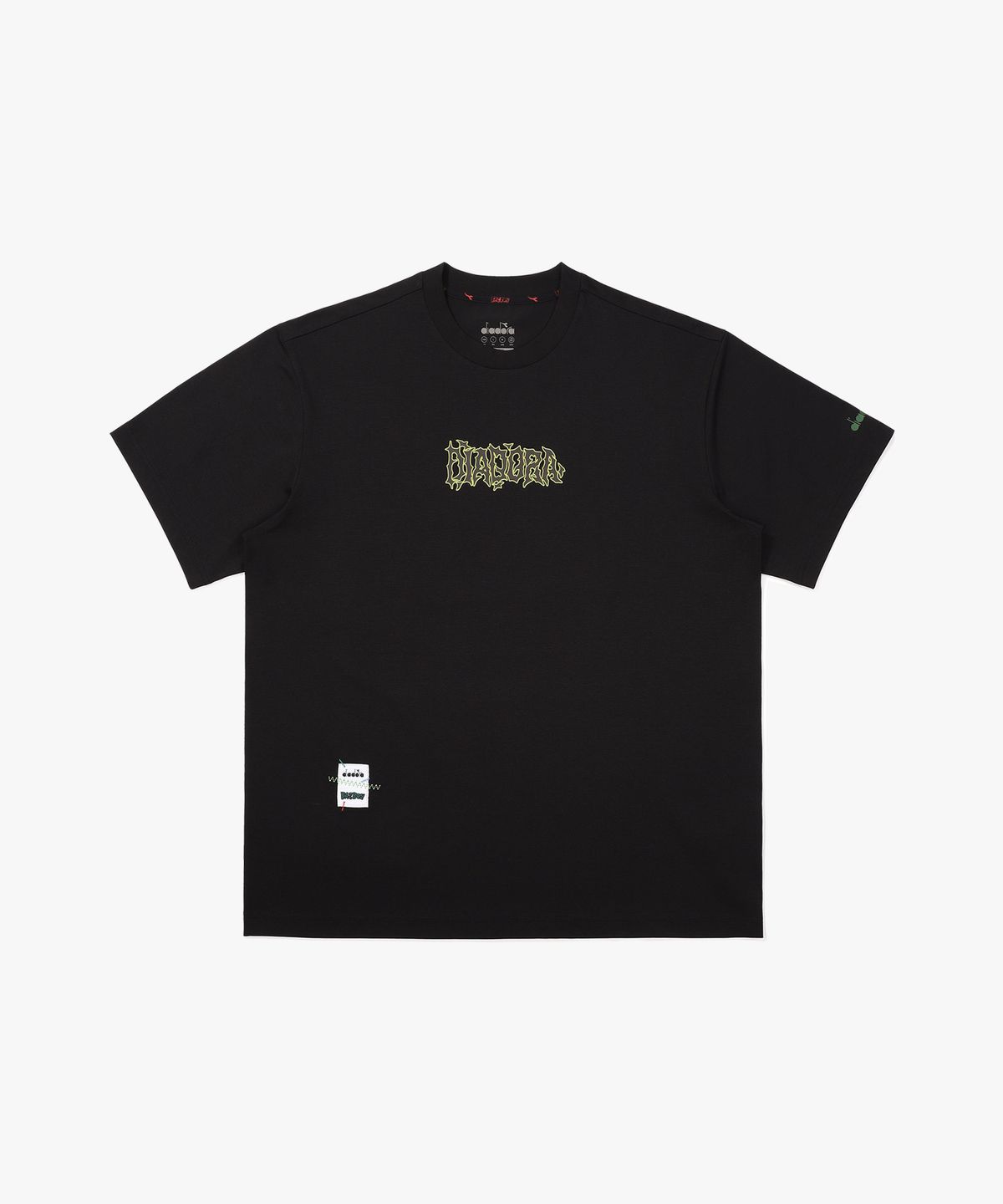 디아도라(diadora) 배즈본 AIRTEX 반팔 티셔츠 BLACK