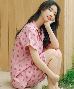 딸기 요루면 반팔 잠옷세트