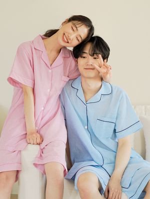 위캔드 스트라이프 지짐이 커플 상하 잠옷세트