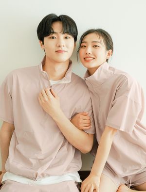 에이든 아노락 커플 상하세트