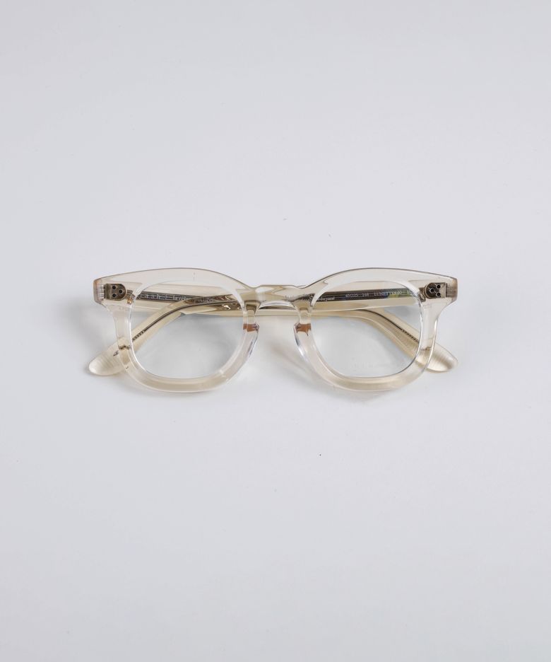 LUNETTES 02(45) IV