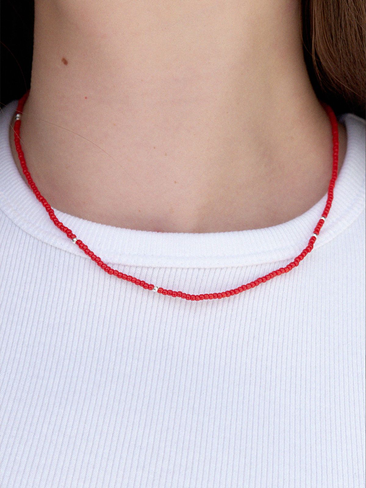 리엔느와르(leeENoir) Red Beads Silver Ball Necklace