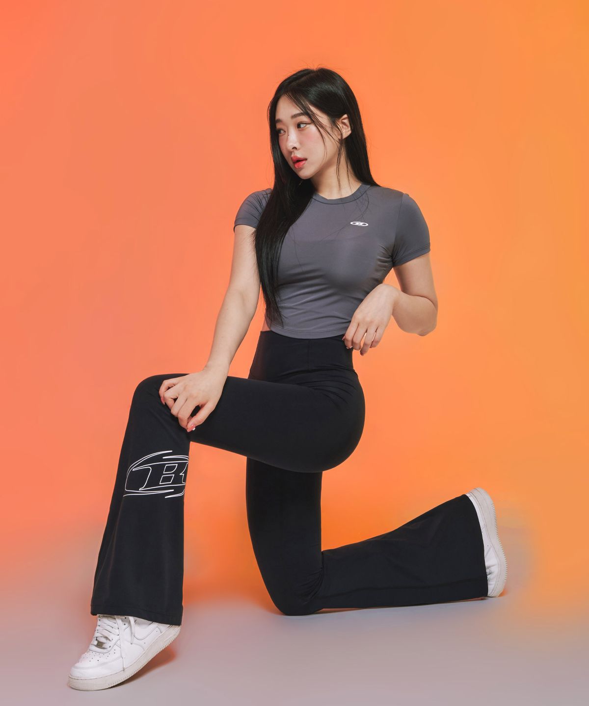 본투윈(BORN TO WIN) W STROKE B BOOTS CUT LEGGINGS [BLACK]