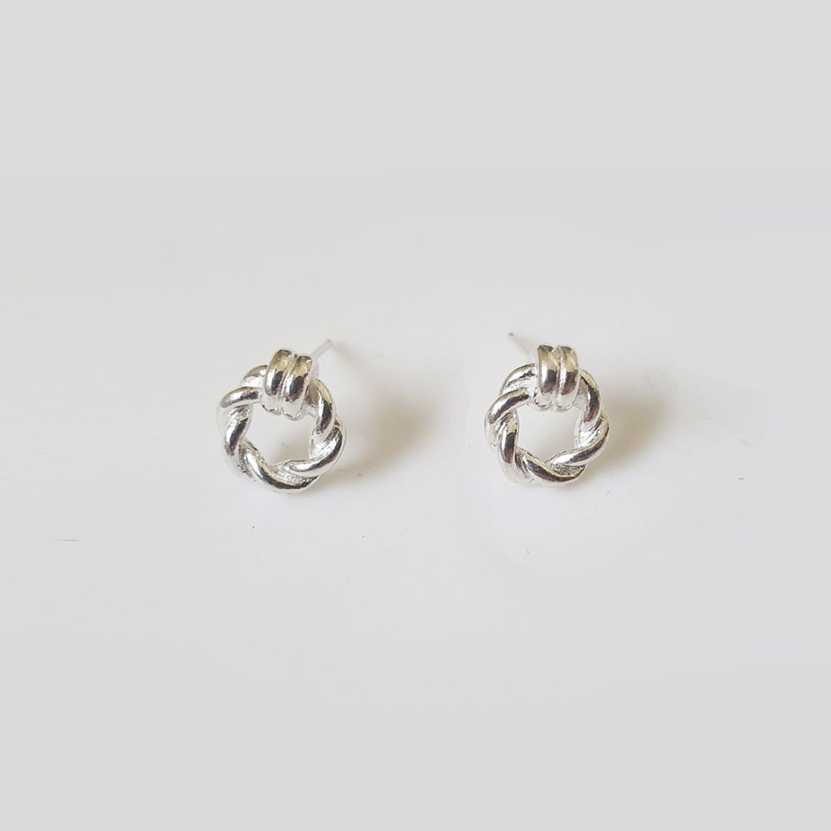 소수(SOSOO) 925 Silver Rope Eleven Earrings