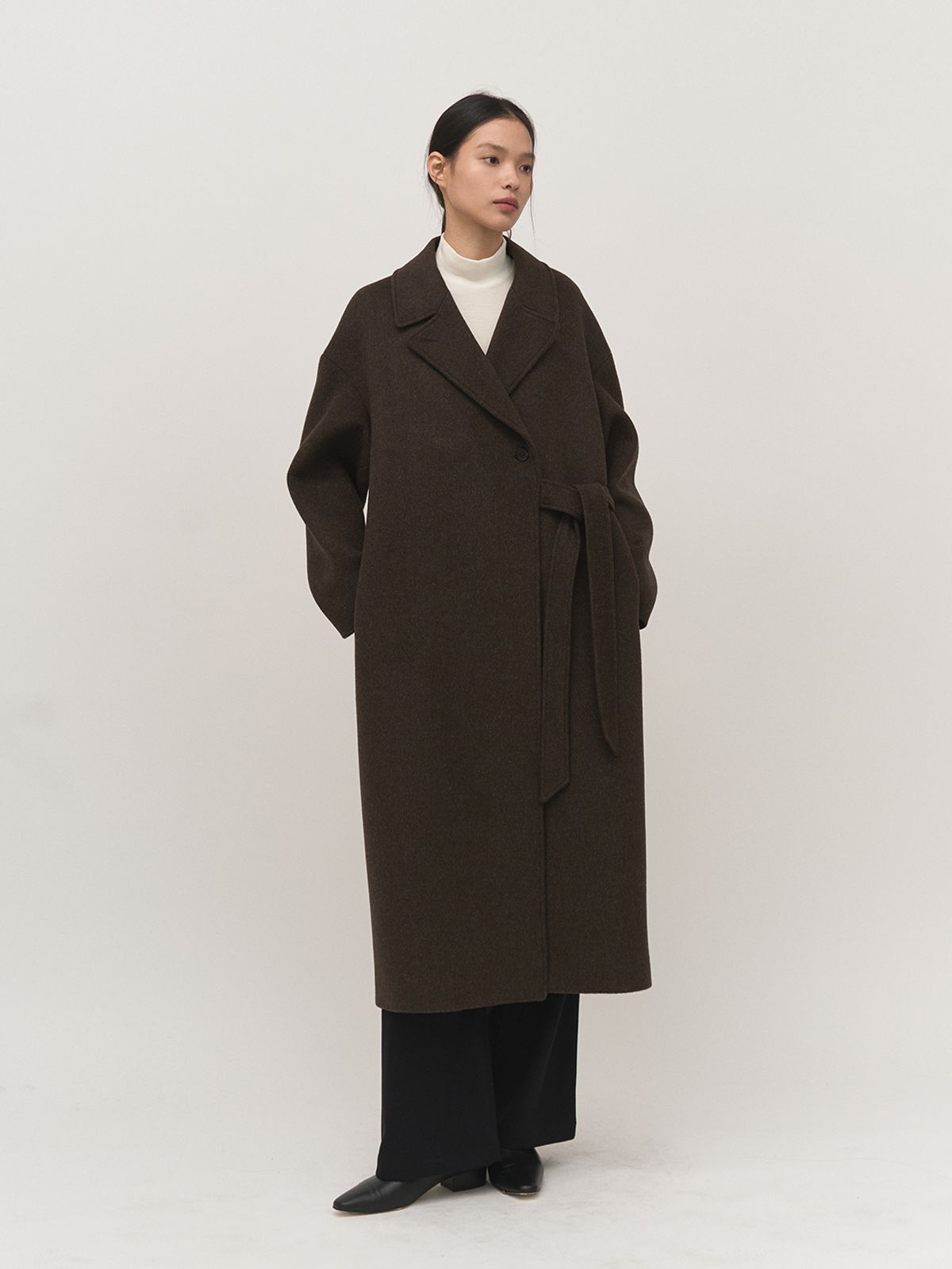 러프사이드 화이트라벨(ROUGH SIDE WHITE LABEL) Side Belted Coat Brown
