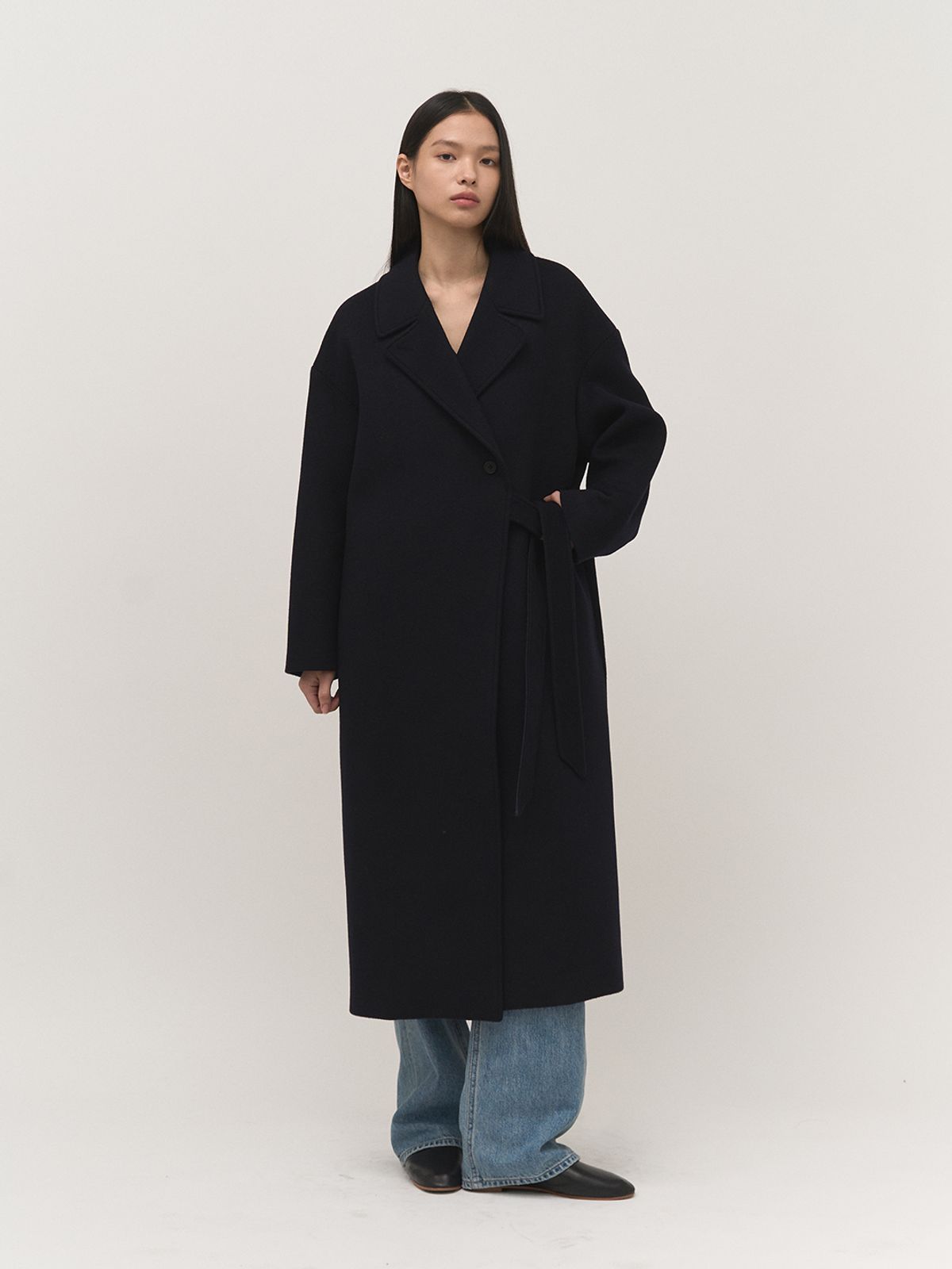 러프사이드 화이트라벨(ROUGH SIDE WHITE LABEL) Side Belted Coat Navy