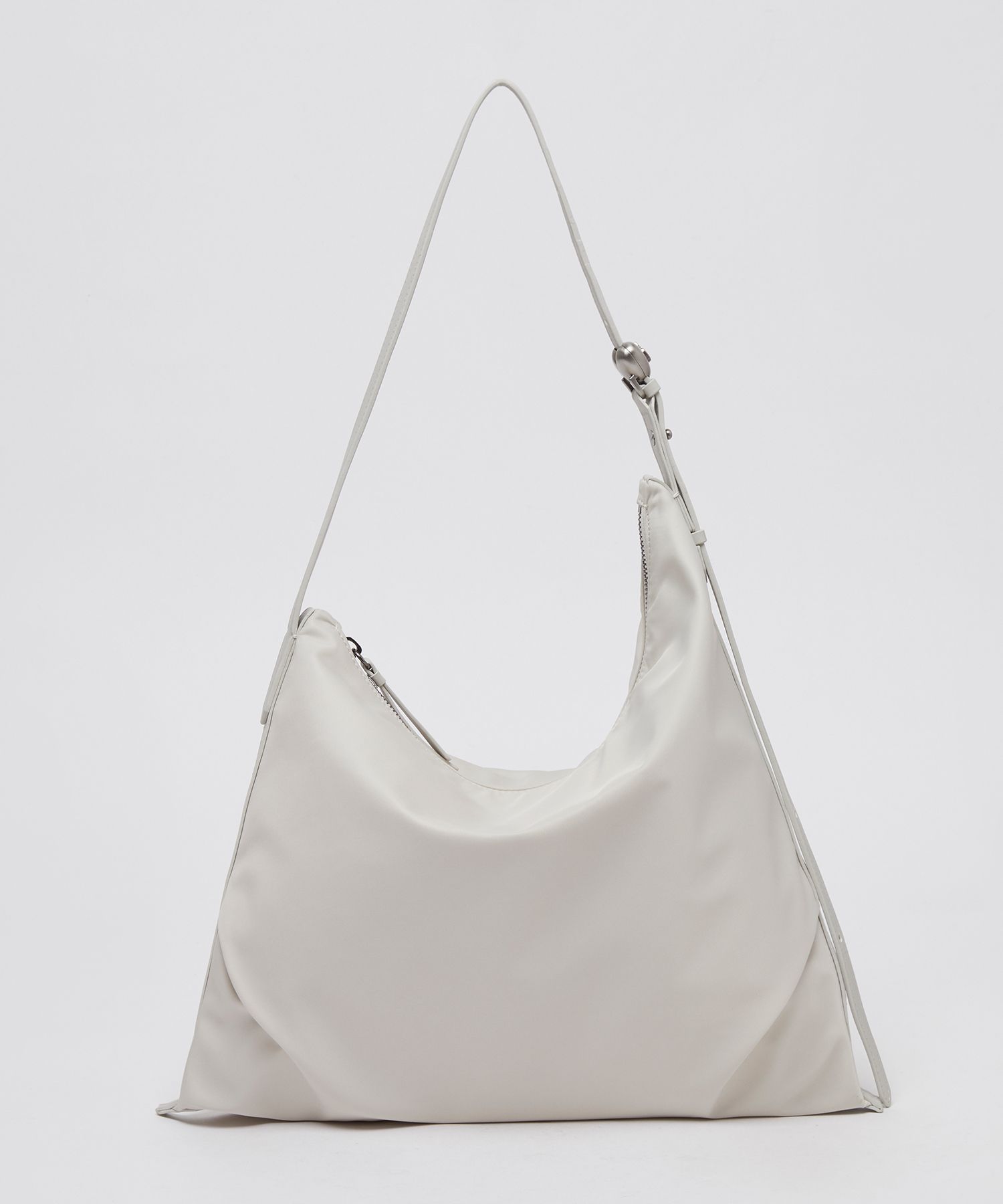 MUSINSA | Archivépke Luv luna bag(Nylon ivory)_OVBAX24608IVO