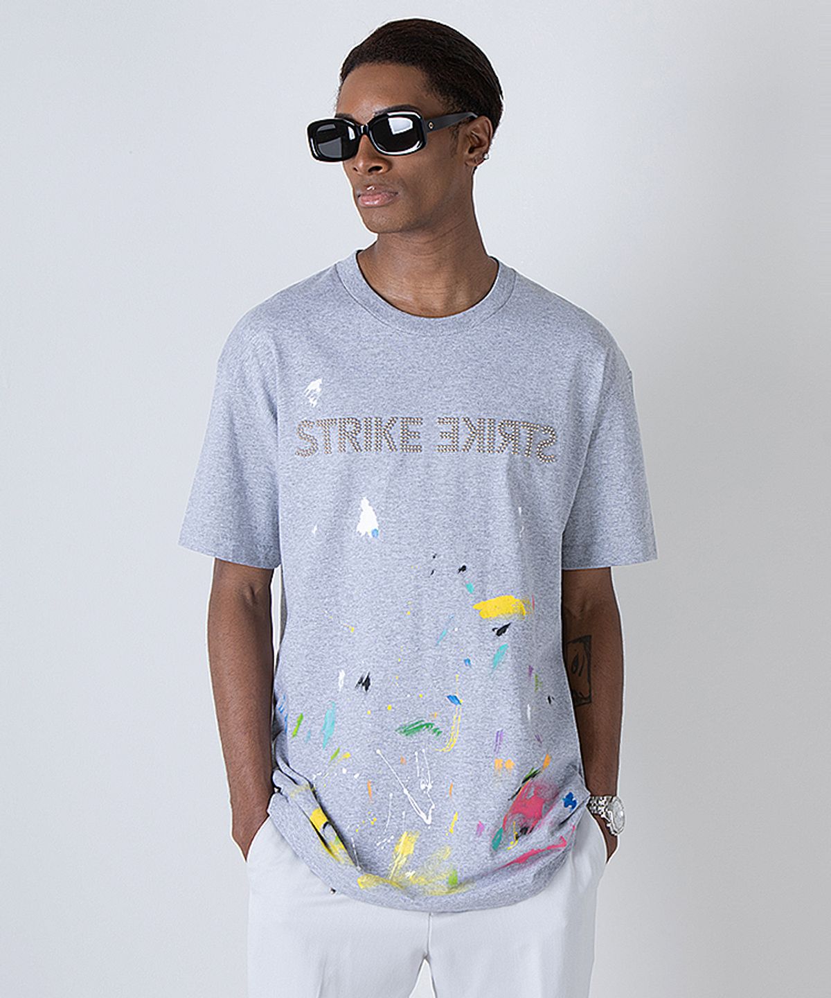 스트라이크(STRIKE) Signature Studs Artful Splatter Tee (GREY)